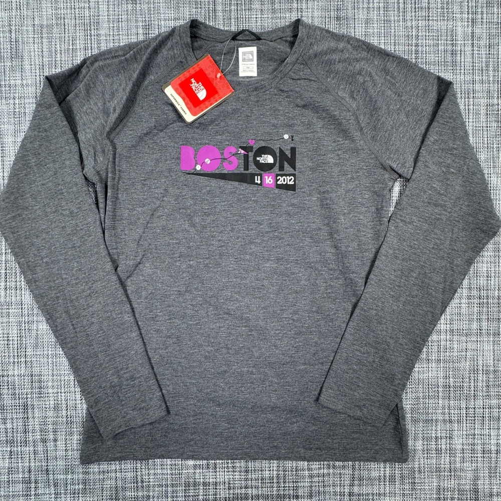 The North Face Shirt Womens Medium Boston 2012 Reaxion VaporWick Long Sleeve NWT